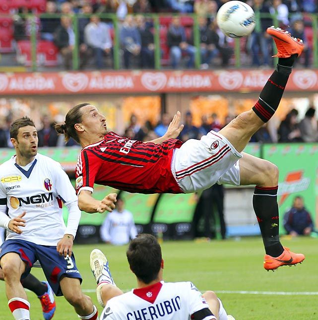 ผู้จัดการทีม AC Milan Zlatan Ibrahimovic ทำคะแนนได้ถึงเส้นค่าใช้จ่ายสำหรับเกมของกัลโช่